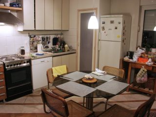 Does Your Rental Have Bad Lighting? - 5 Top Lighting Complaints (and Solutions) for Renters